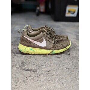 Nike Men's Size 8.5 Roshe Run Marble Green Splatter Sneaker